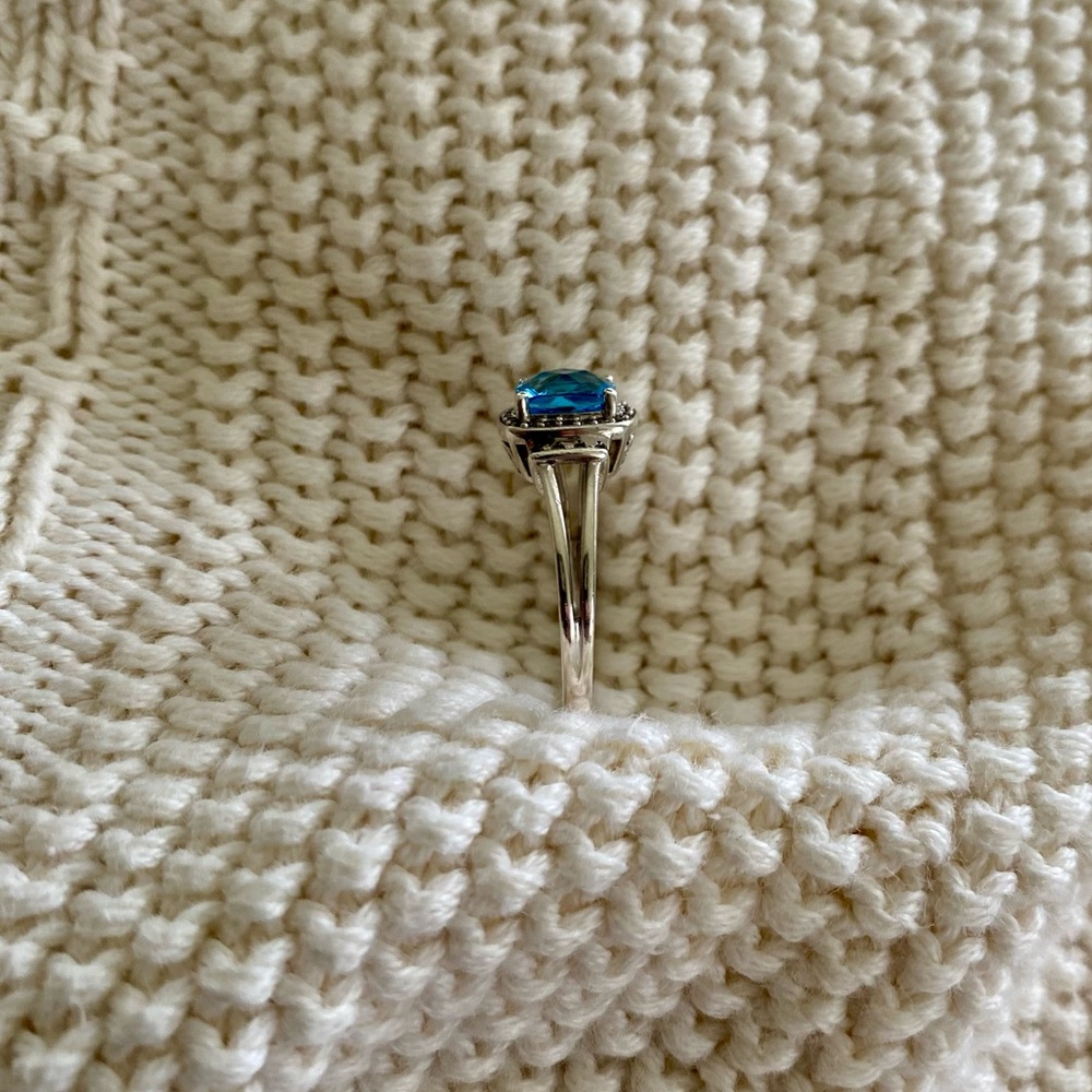 Masterpiece Sterling Silver Blue Topaz & Lab White Sapphire Halo Ring Size 7 - Picture 7 of 17